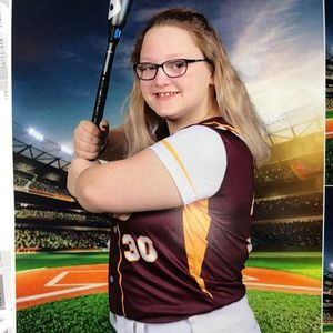 Meet your Posher, Alyssa